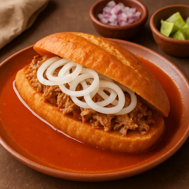 Torta Ahogada (Ertrunkenes Sandwich aus Jalisco)